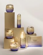 Shiseido Vital Perfection Uplifting & Firming Express Eye Mask маска с лифтинг и стягащ ефект за околоочната област 12 бр.