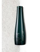 Shu Uemura Ultimate Reset шампоан за боядисана химически третирана и изрусявана коса 300 мл.