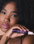 Sisley Black Rose Eye Contour Fluid озаряващ флуид против бръчки за околоочната зона с ревитализиращ ефект 14 мл.