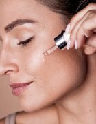 Sisley Black Rose Precious Face Oil подхранващо масло за лице с ревитализиращ ефект против бръчки 25 мл.