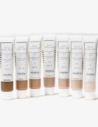 Sisley Phyto-Hydra Teint тониращ и хидратиращ крем-гел с озаряващ ефект SPF 15 цвят 4 Tan 40 мл.