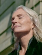 Sisley Sisleÿa L'Integral Anti-Age Longevity Essential Serum луксозен серум против бръчки 30 мл.