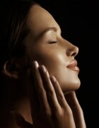 Sisley Supremÿa The Supreme Anti-Aging интензивно хидратиращо и тонизиращо мляко за лице против стареене на кожата 50 мл.