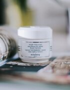 Sisley Velvet Nourishing Cream with Saffron Flowers хидратиращ крем за суха до чувствителна кожа 50 мл.