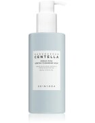 SKIN1004 Madagascar Centella Hyalu-Cica Gentle Cleansing Milk хидратиращо почистващо мляко за подхранване на кожата на лицето и поддържане на естестве
