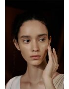 SKIN1004 Madagascar Centella Probio-Cica Intensive Ampoule успокояващ серум възстановяващ кожната бариера 30 мл.