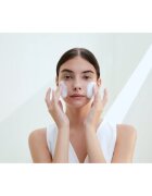 SKIN1004 Madagascar Centella Tone Brightening Cleansing Gel Foam пенлив почистващ гел за освежаване и хидратация 125 мл.
