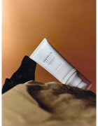 SKIN1004 Madagascar Centella Tone Brightening Tone-Up Sunscreen защитна тонирана течност за лице за озаряване на лицето SPF 50+ 50 мл.