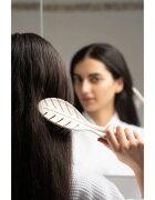 So Eco Biodegradable Detangling Leaf Brush четка подлежаща на компостиране за мокра коса 1 бр.