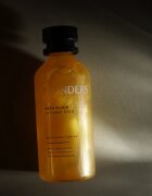 STENDERS 24 Carat Gold пяна за вана с 24 каратово злато 250 мл.
