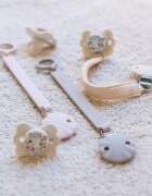 Suavinex Wonderland Soother Clip with Ribbon клипс за биберон Liberty 1 бр.