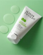 Super Facialist Salicylic Acid Anti Blemish почистващ гел за лице за проблемна и мазна кожа 150 мл.