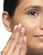 The Ordinary Aloe 2% + NAG 2% Solution успокояващ серум против акне 30 мл.