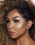 theBalm Let's Bolt хайлайтър руж и сенки 8 гр.