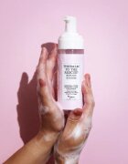 theBalm To The Rescue® Moringa Tree почистваща пяна за лице с хидратиращ ефект 160 мл.