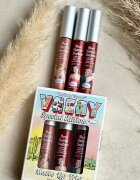 theBalm X Model Roz Voyage матов комплект за устни