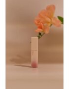 thim Satin Lip Glaze дълготраен гланц за устни с хидратиращ ефект цвят 02 Haze Coral 6 гр.