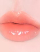 thim Satin Lip Glaze дълготраен гланц за устни с хидратиращ ефект цвят 02 Haze Coral 6 гр.