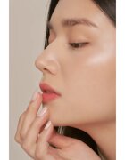 thim Sheer Matte Liquid Lip леко течно матиращо червило цвят 02 Dusky Rose 4 гр.