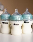 Tommee Tippee Advanced Anti-Colic бебешко шише против колики самостерилизиращ Slow Flow 0m+ 3x260 мл.