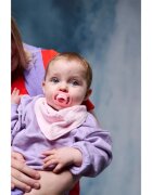 Tommee Tippee Ultra Light Stay Put 0-6 m биберон Girl 4 бр.