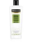 TRESemmé Flawless Waves хидратиращ балсам за чуплива и къдрава коса 400 мл.