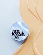 Unleashia Babe Skin Baby Blue Cushion дълготраен грим в гъбичка SPF 40 цвят 17C Seraphic 15 гр.