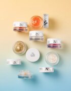Unleashia Get Loose Glitter Gel блестящи частици за лице тяло и коса цвят N°7 Happy Baker 4 гр.