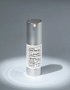 VT Cosmetics Reedle Shot 700 регенериращ кожата бустер с хидратиращ ефект 30 мл.