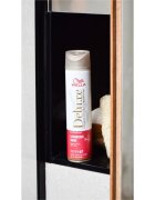 Wella Deluxe Luxurious Shine лак за коса за блясък 250 мл.