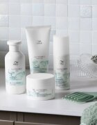 Wella Professionals Nutricurls Waves & Curls подхранващ балсам за по-лесно разресване на косата 200 мл.