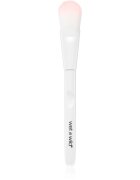 Wet N Wild Essential Foundation Brush плоска четка за грим 1 бр.