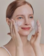 WHAMISA Organic Flowers Foaming Gel успокояващ почистващ гел-пяна 150 мл.