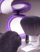 WONDERSKIN Kabuki Brush четка за грим Kabuki 1 бр.