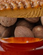 Woodwick Pumpkin Praline ароматна свещ с дървен фитил 610 гр.