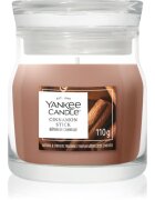 Yankee Candle Cinnamon Stick ароматна свещ Signature 110 гр.