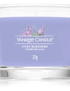 Yankee Candle Lilac Blossoms вотивна свещ Signature 37 гр.