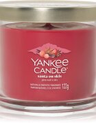 Yankee Candle Santa On Skis ароматна свещ Signature 122 гр.