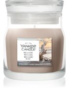 Yankee Candle Seaside Woods ароматна свещ Signature 110 гр.