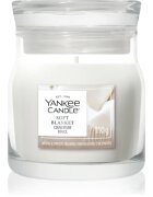 Yankee Candle Soft Blanket ароматна свещ Signature 110 гр.