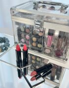 ZMILE COSMETICS Acrylic козметично куфарче