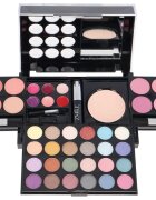 ZMILE COSMETICS All You Need To Go грим комплект