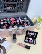 ZMILE COSMETICS Eye-Catcher козметично куфарче