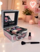 ZMILE COSMETICS Pink Glam козметично куфарче