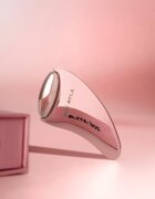Zoë Ayla 2-in-1 Gua Sha Roller масажно приспособление за лице 1 бр.