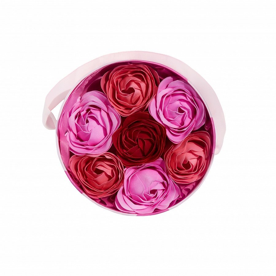 DOUGLAS SEASONAL Love Is All Around Flower Box