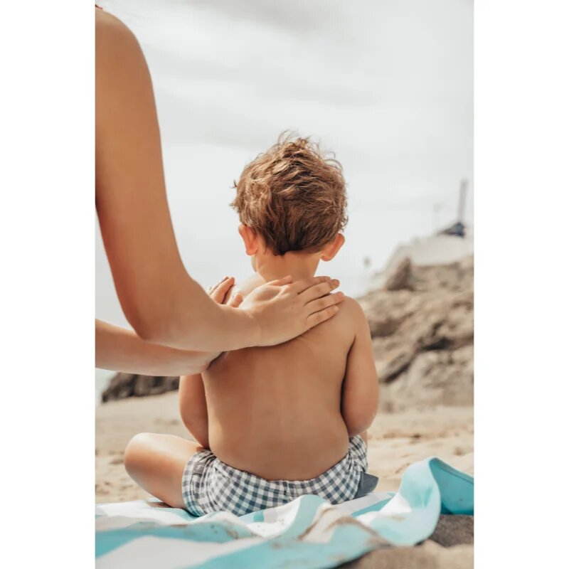 A-Derma Protect Kids Children Invisible Spray слънцезащитно мляко в спрей SPF 50+ за деца 200 мл.