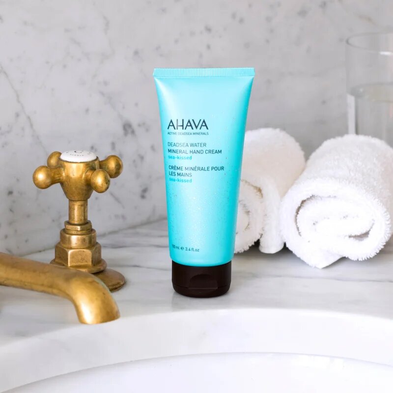 Ahava Dead Sea Water Sea Kissed минерален крем за ръце 100 мл.