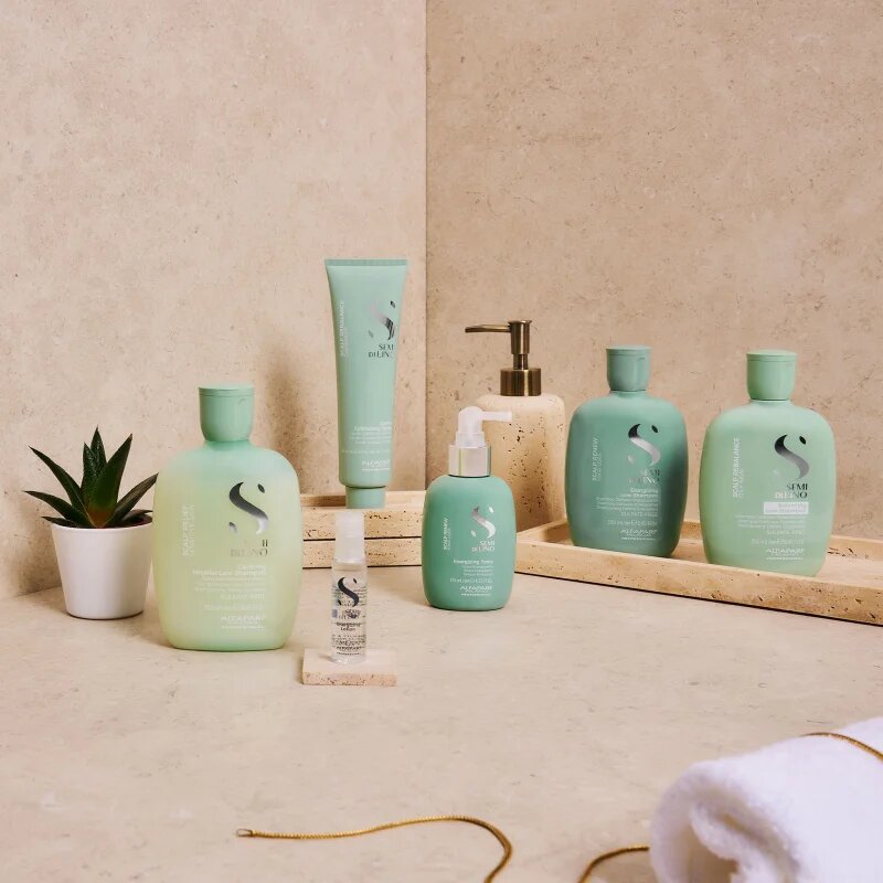 Alfaparf Milano Semi Di Lino Scalp Rebalance нежен почистващ шампоан против пърхот 250 мл.