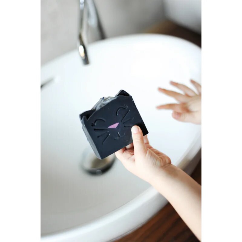 Almara Soap My Happy Cat ръчно произведен сапун с аромат на праскова за деца 100 гр.